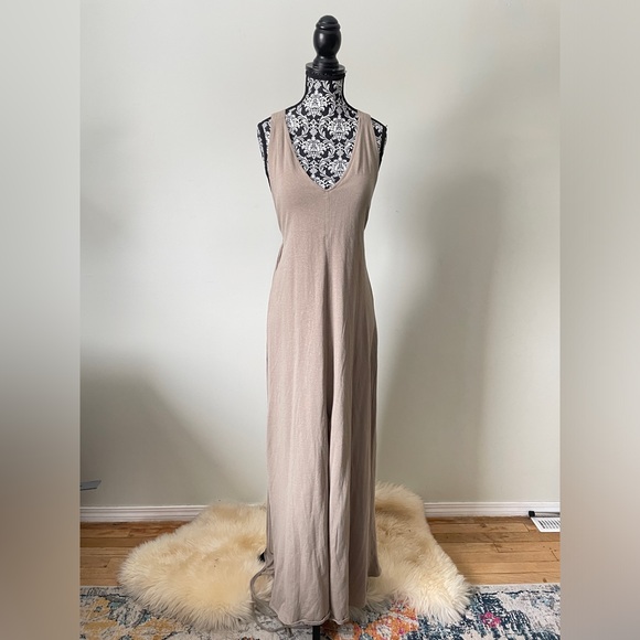 ZARA NWT Boho Beachy Backless Maxi Dress S Taupe Tassel Fringe Detail Minimalist - Picture 4 of 16